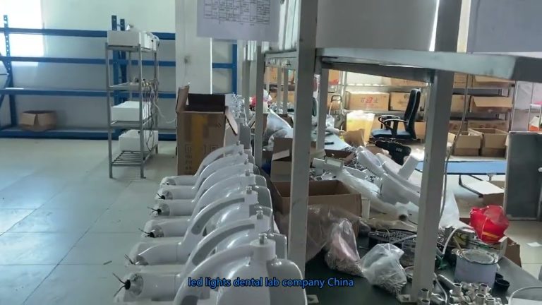 ceiling mounted surgical light manufacturers in China,dental chair light parts China Factory.